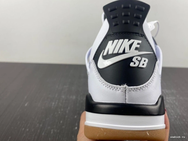 Rep Onekick Jordan DR5415-100 SB x 4 Nike Air 0526